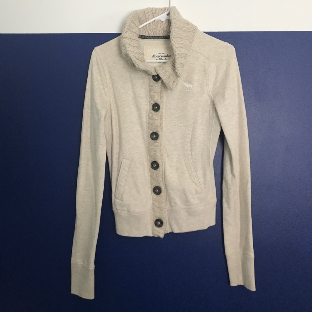 Abercrombie & Fitch Women’s S Sweater